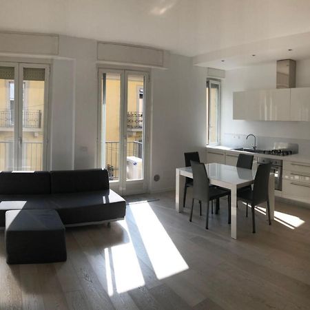Bright & Spacious Apartment Near Navigli - Ponti Milan Extérieur photo