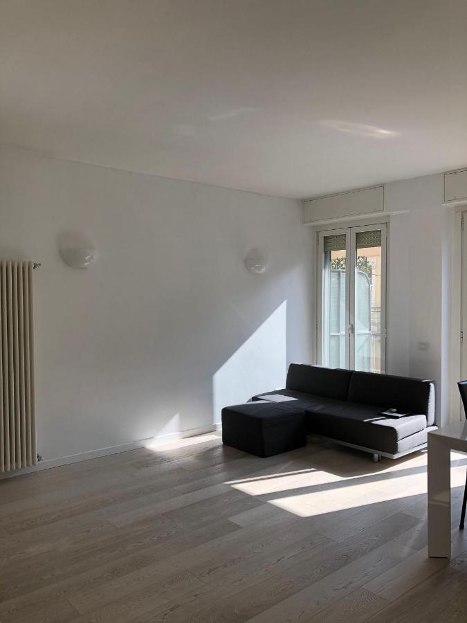 Bright & Spacious Apartment Near Navigli - Ponti Milan Extérieur photo
